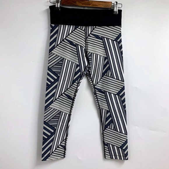 Lorna Jane Women's JOFIT Geo Print Magic‎ Tights Athletic Crop Pants Size XS - Picture 1 of 10